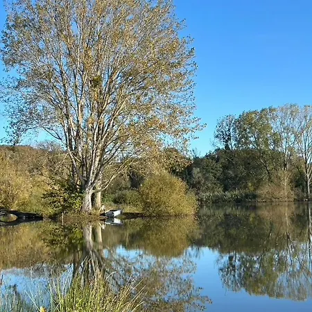 La Tiny Du Clos Ernest Lantställe